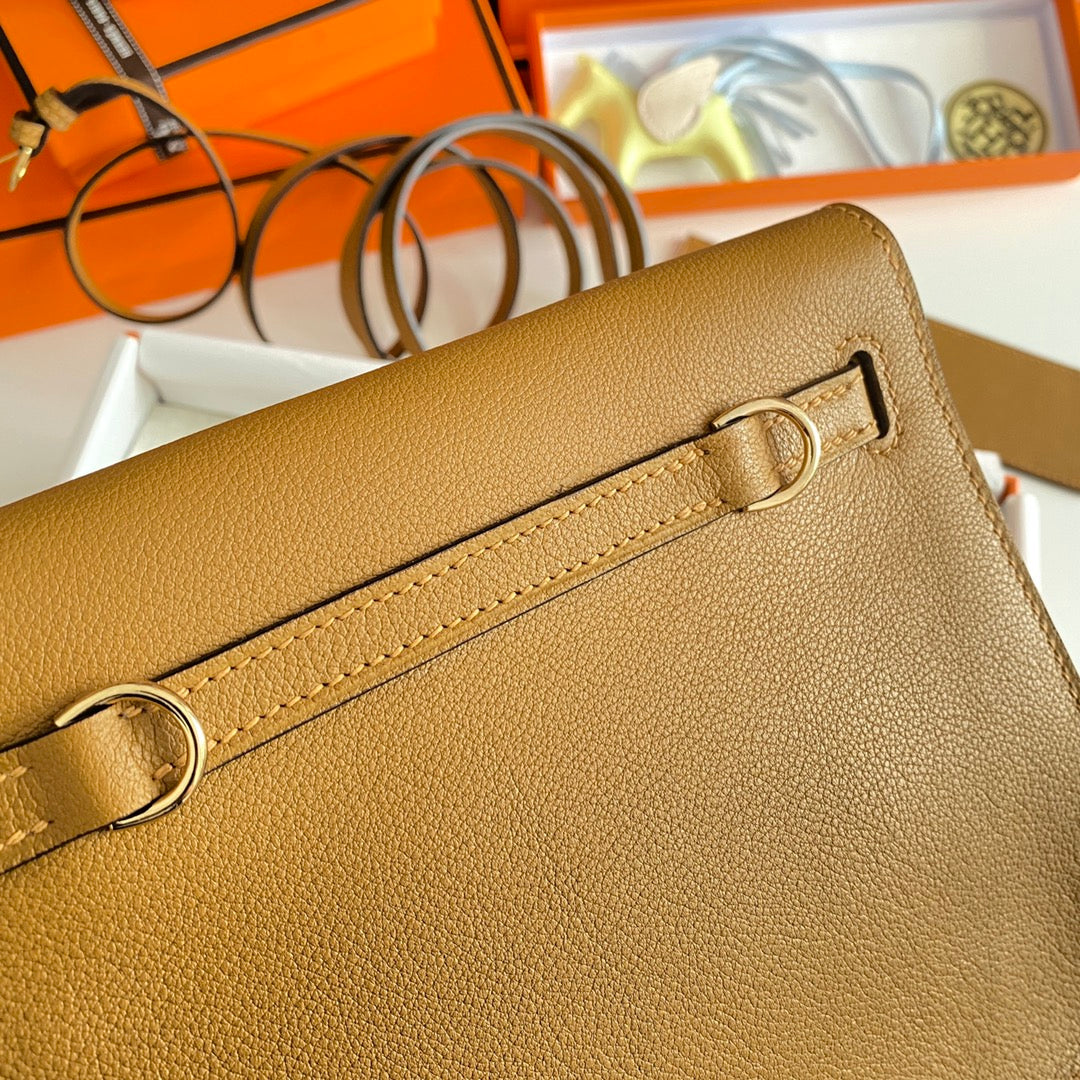 Kelly Danse II 22cm Gold Evercolor Leather Ghw