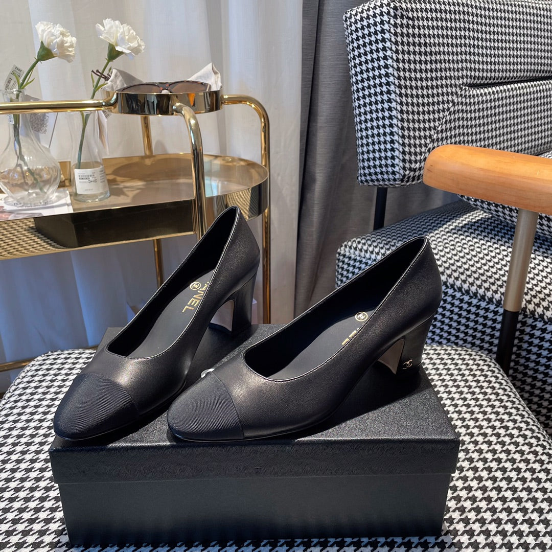 CC Pumps 65MM In Black Lambskin 144343