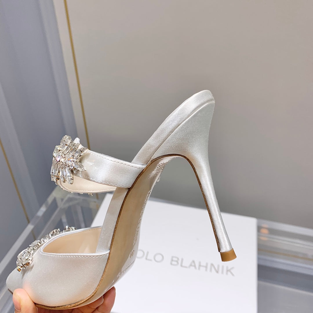 Manolo Mules Crystal White Silk Satin 219381