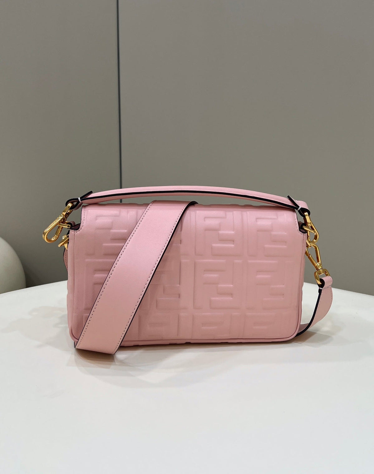 Baguette 27cm Pink Lambskin Gold Hardware