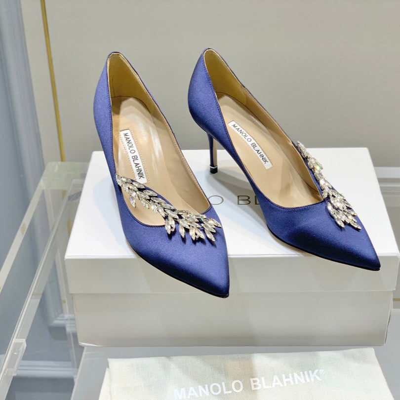 Manolo Wheat Ear Rhinestone High Heels Pumps Navy Blue Silk Fabric 327449