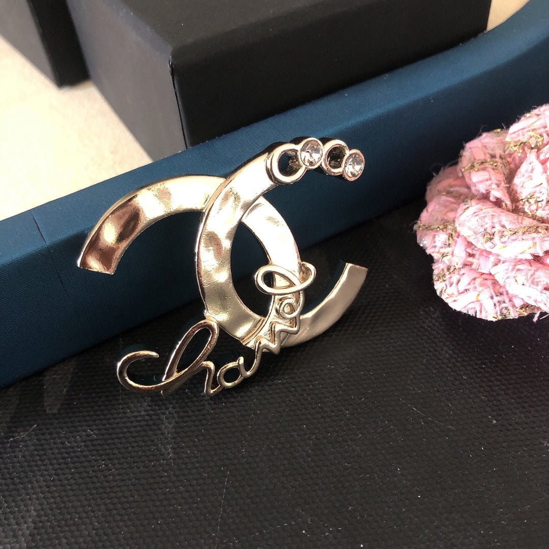 CC Brooch Pink Gold 159602