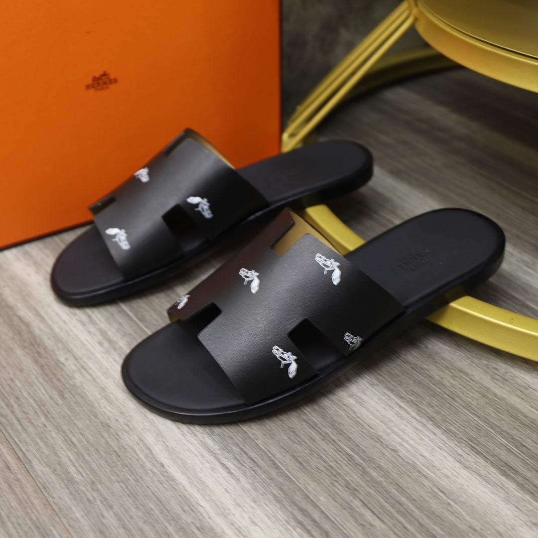 HM IZMIR SANDAL BLACK WITH WHITE ICON CALFSKIN