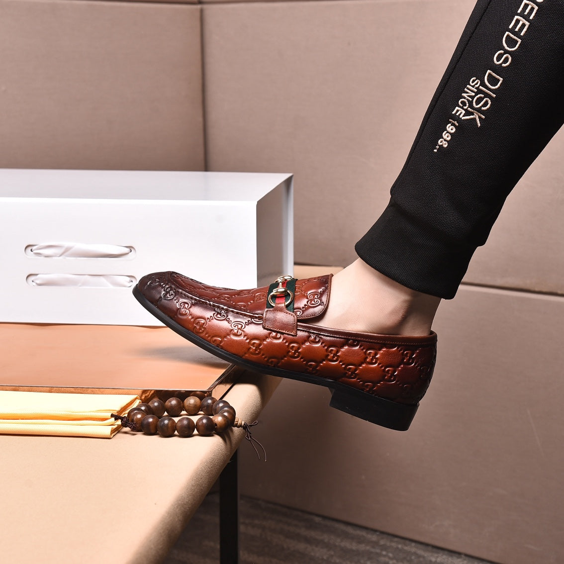 GG Men's Loafer Brown Embossed Cowhide 538714