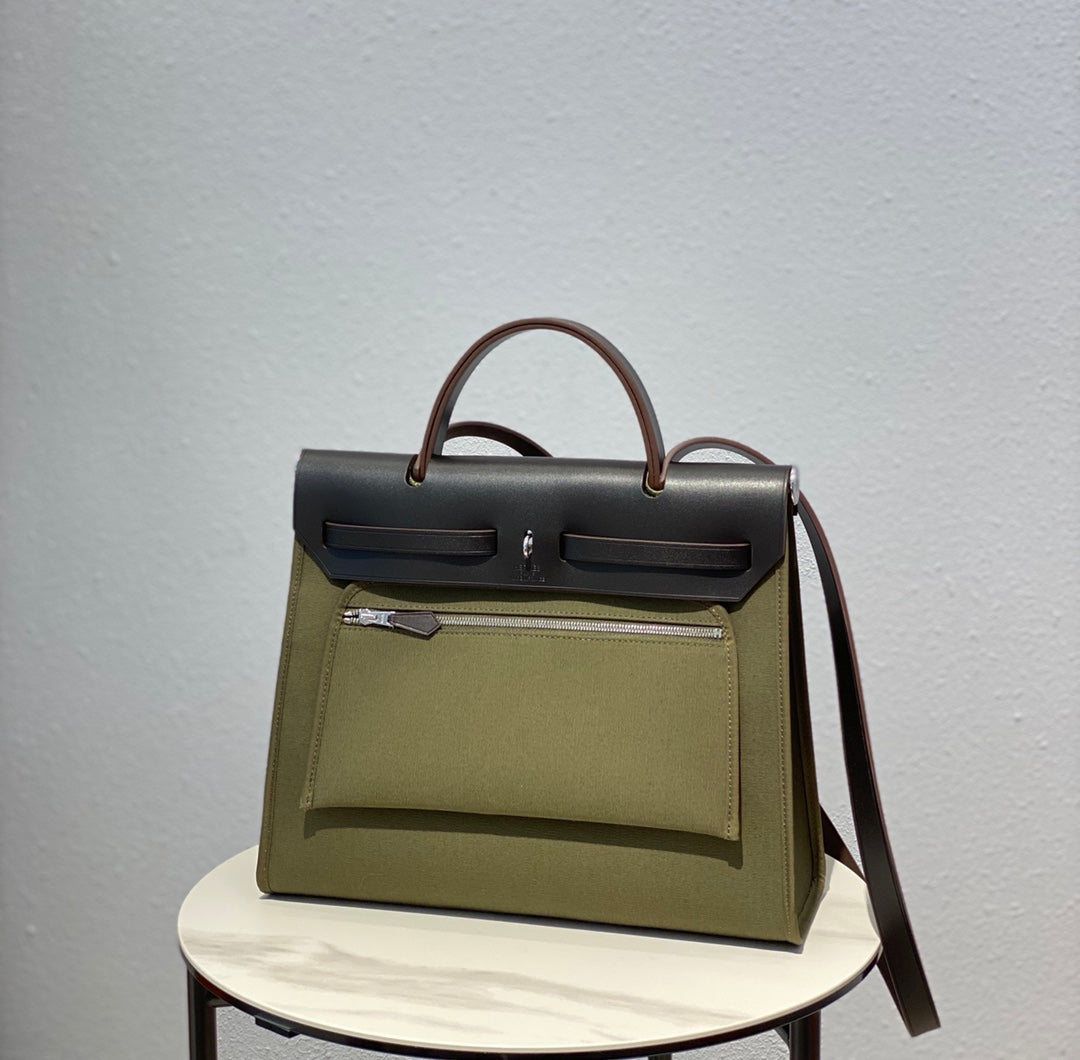 Herbag 31 Toile Olive Canvas Black Cowhide Leather