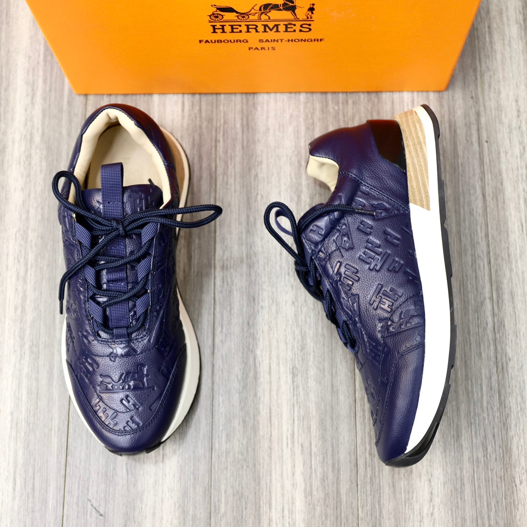 HM EMBOSSED ICON SNEAKER NAVY CALFSKIN