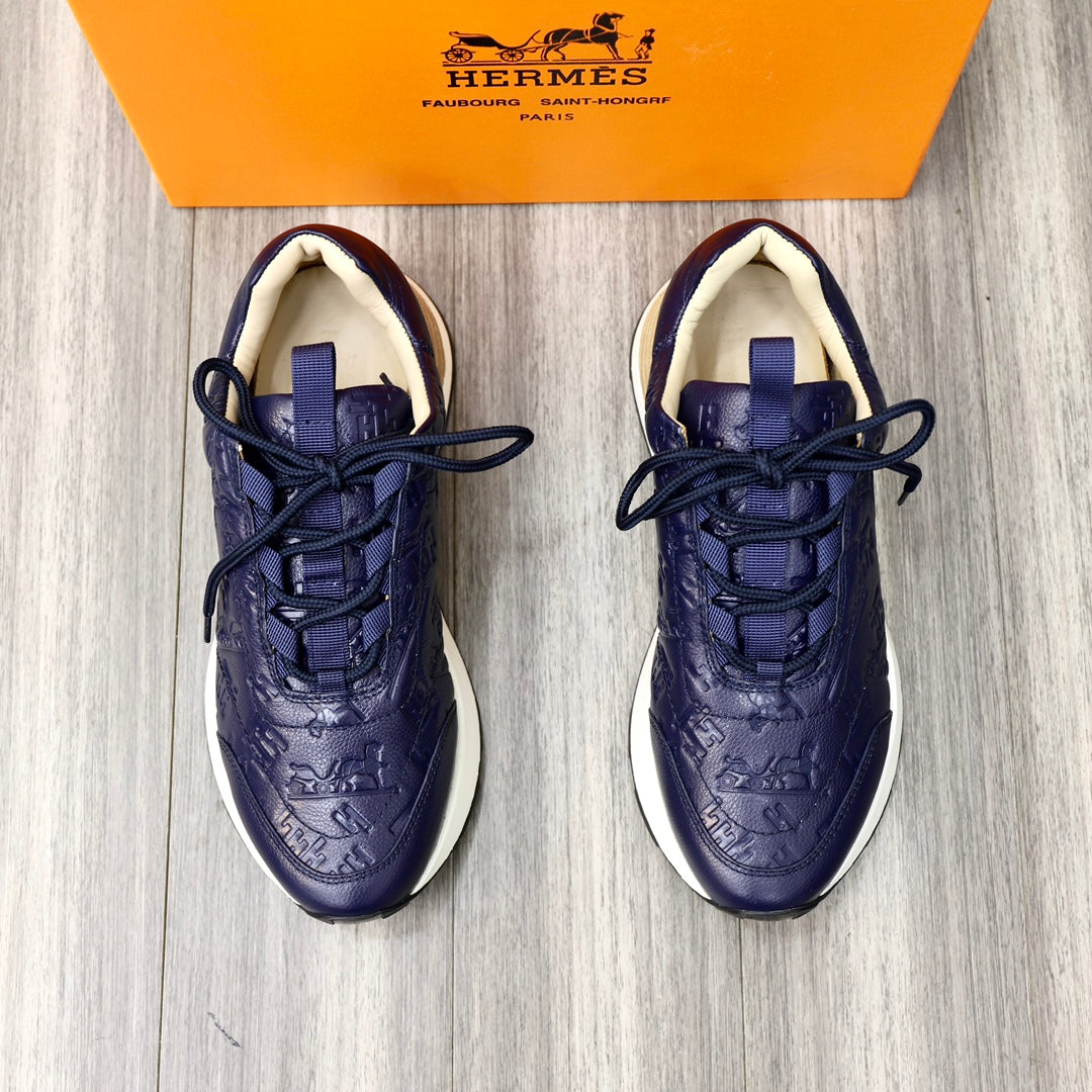 HM EMBOSSED ICON SNEAKER NAVY CALFSKIN