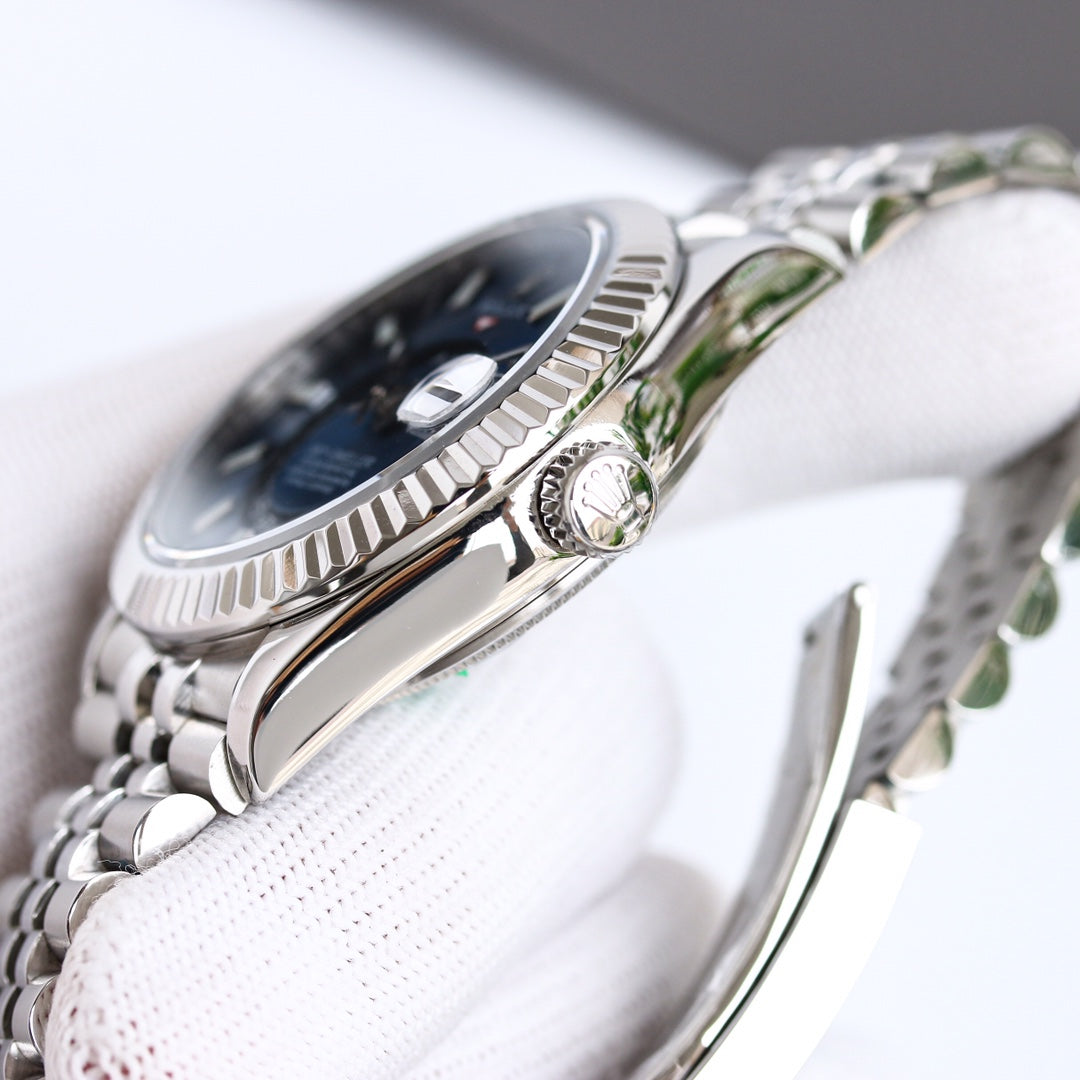 Rolex Sky-Dweller 42mm Silver Blue Dial