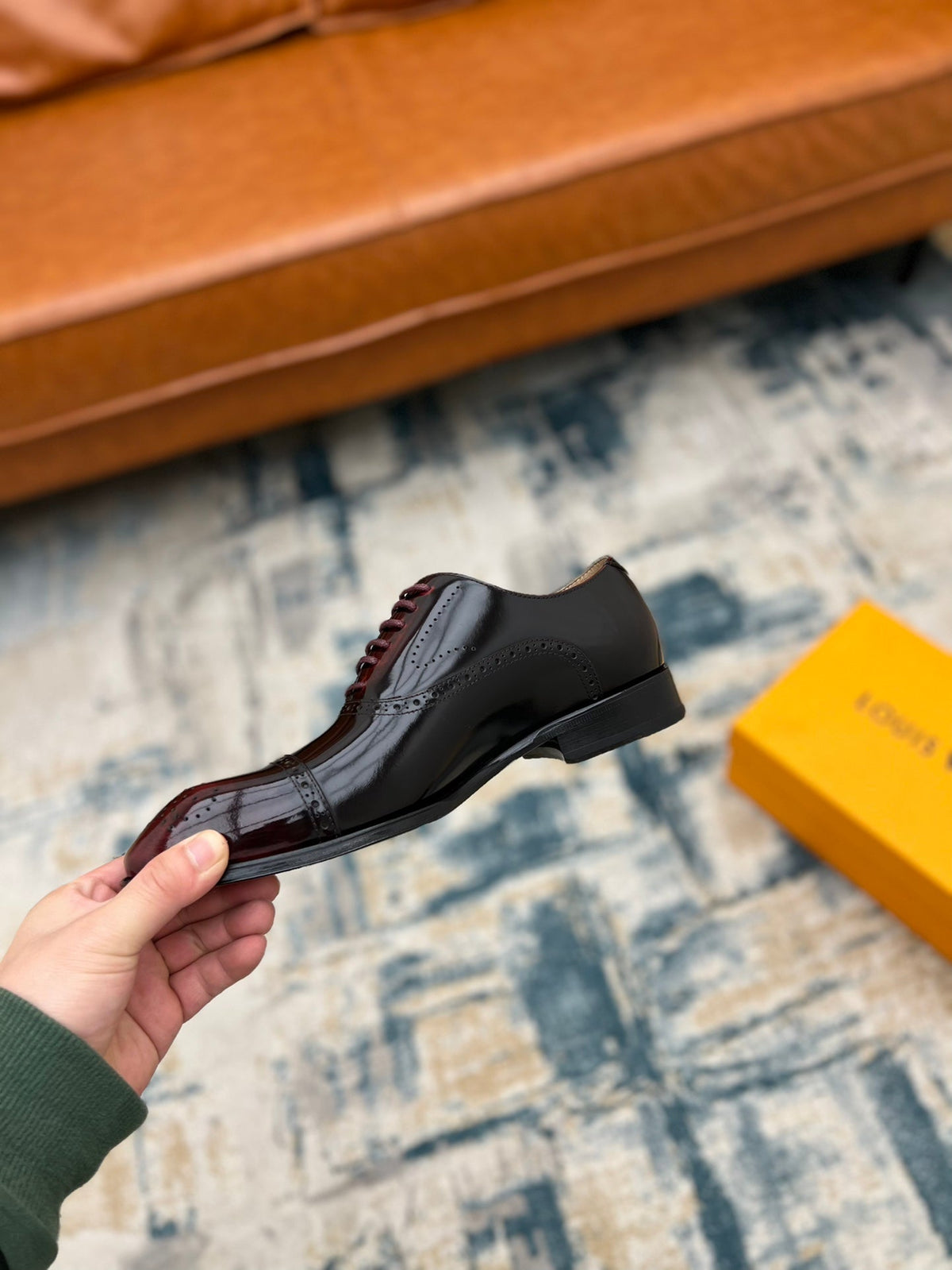 LV LACE-UP IN WINE RED GLOSSY CALFSKIN