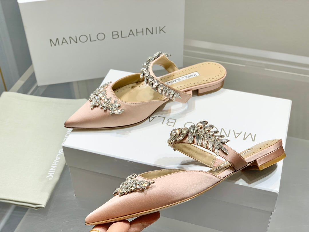 Manolo Flats Mules Crystal Pink Nude Silk Satin 327468