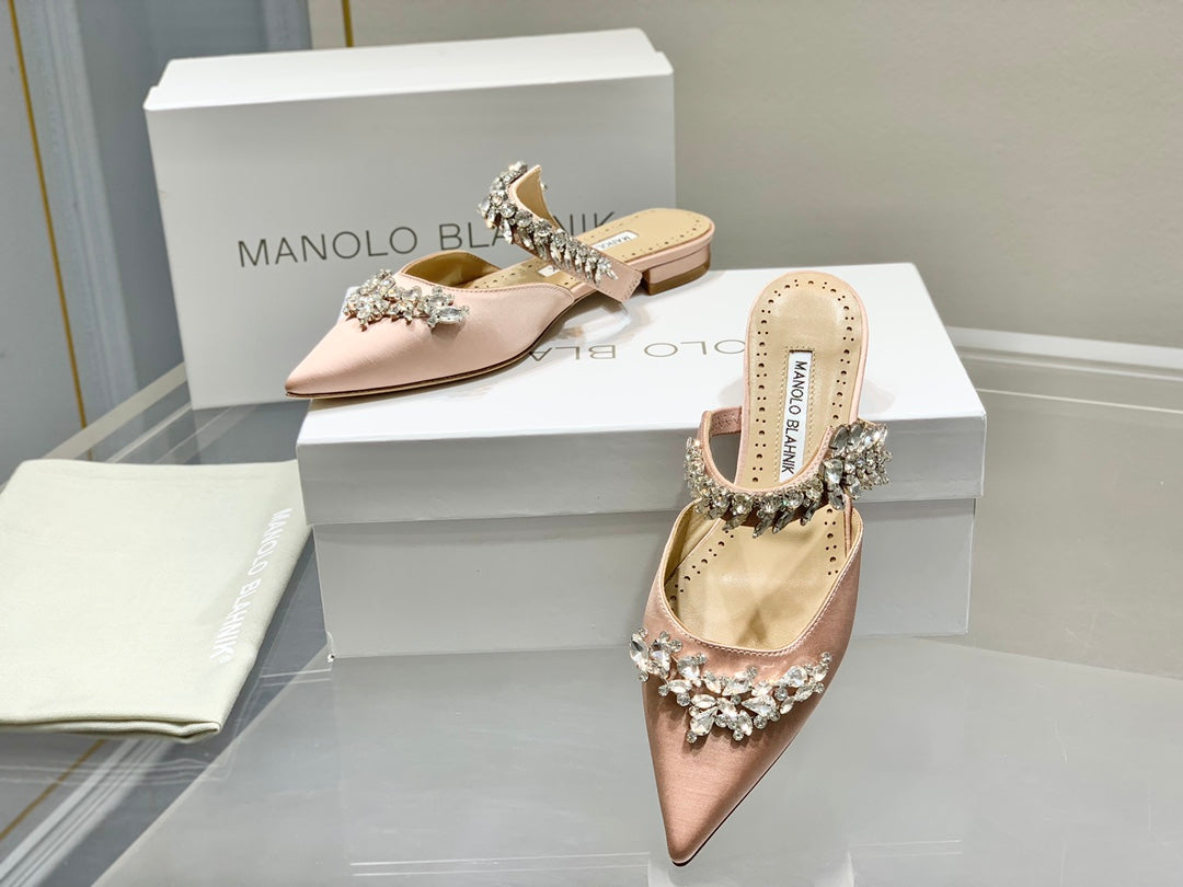 Manolo Flats Mules Crystal Pink Nude Silk Satin 327468