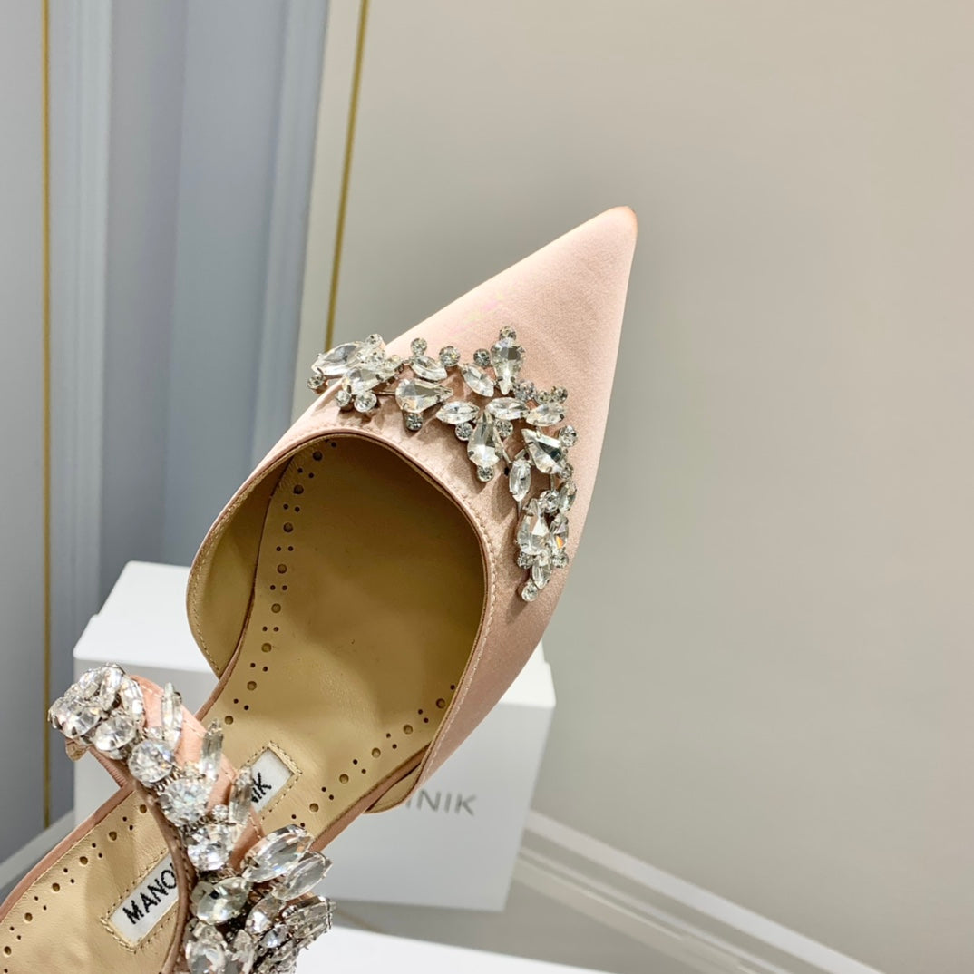 Manolo Flats Mules Crystal Pink Nude Silk Satin 327468