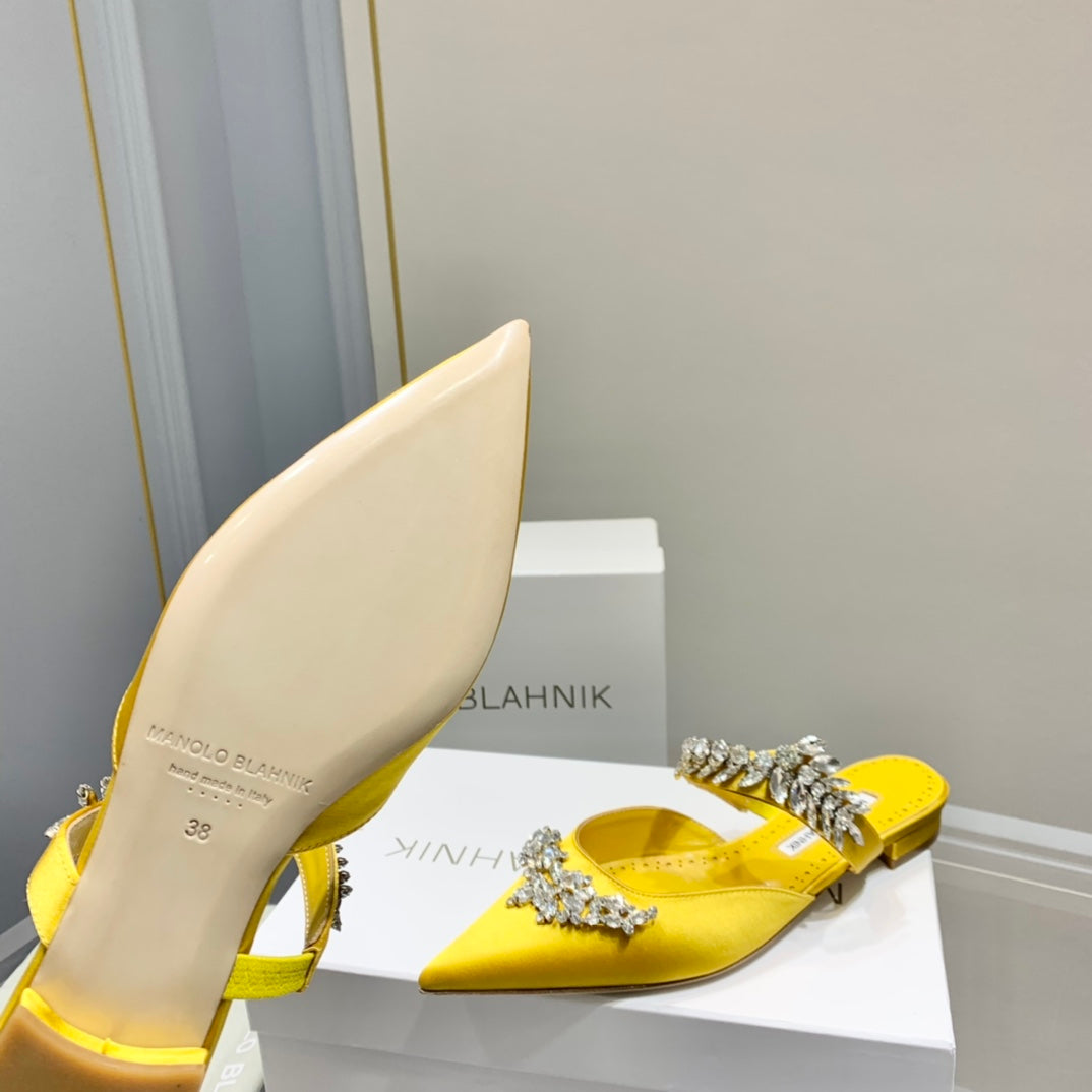 Manolo Flats Mules Crystal Yellow Silk Satin 327472