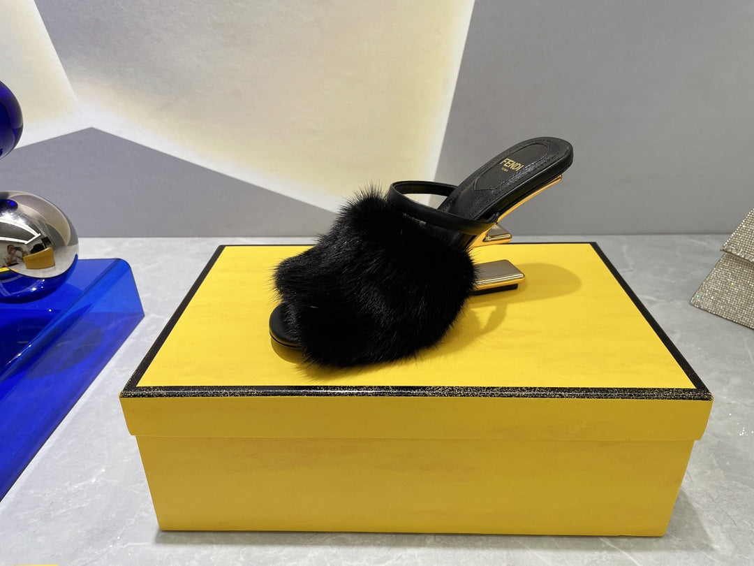 FENDI FIRST HIGH HEEL 95 MM SANDAL IN BLACK MINK FUR