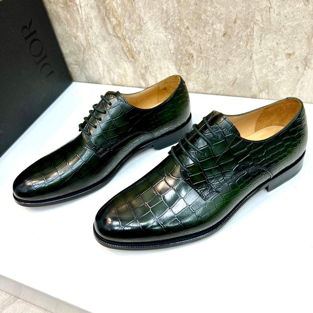 CD CROCODILE MOTIF BASIC OXFORD JUNIPER CALFSKIN