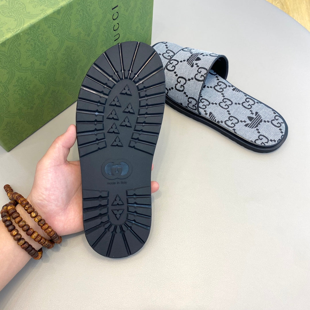 GG x Adidas Men's Slide Grey Canvas 558902