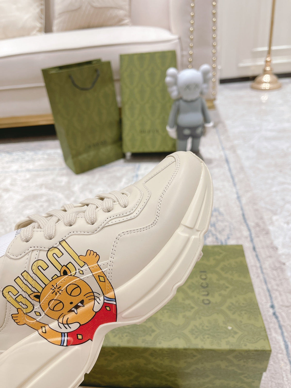 Gucci 2026 Rhyton Sneakers Ivory Cowhide With Cat Print Motif 988663