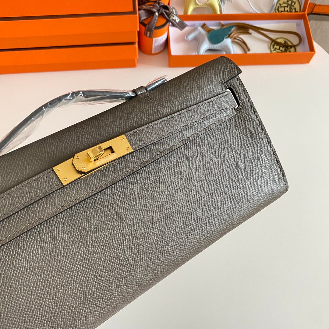 HM Kelly Cut 31 Fossil Gray Epsom Leather Gold Hardware 229052