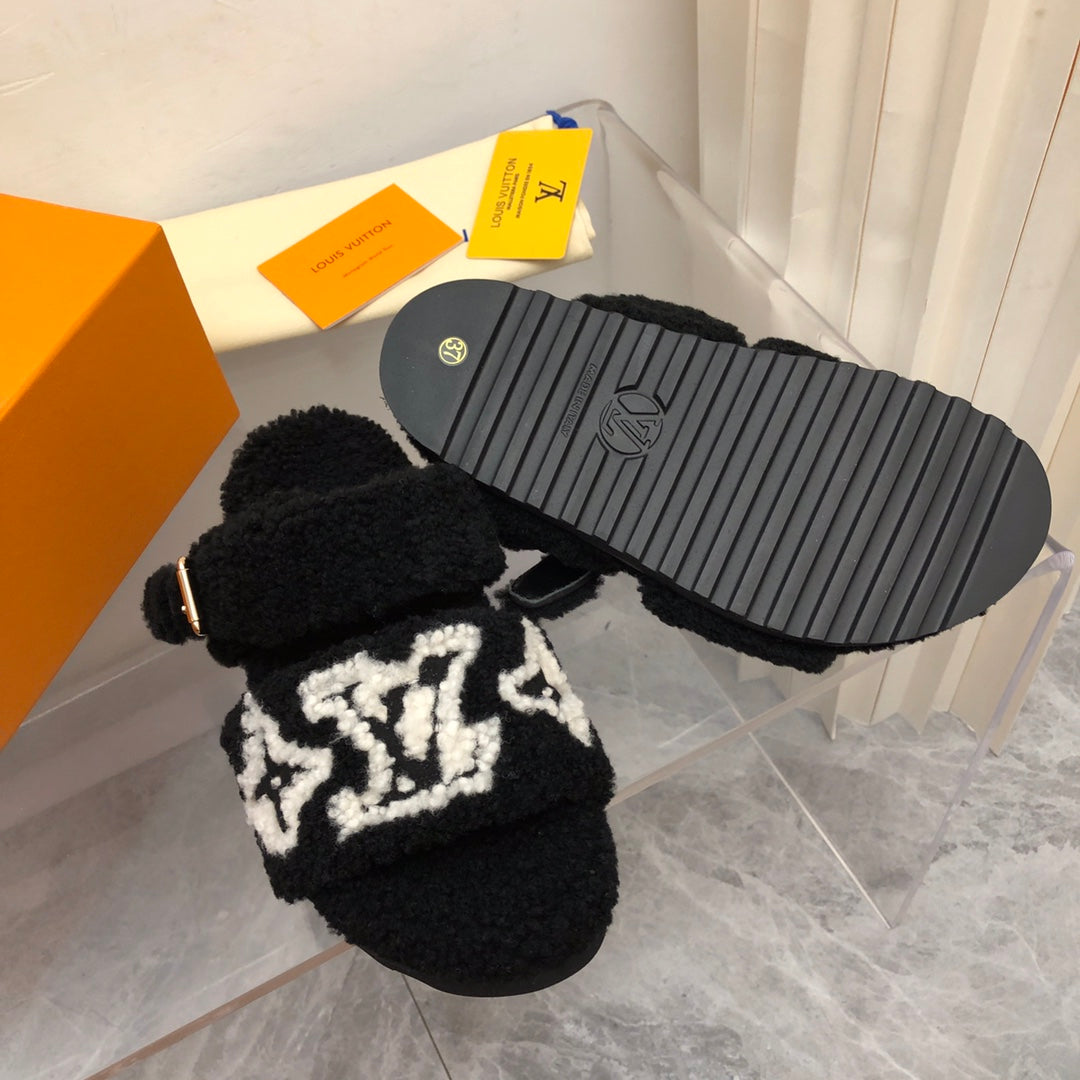 LV Paseo Flat Comfort Mule Black Wool