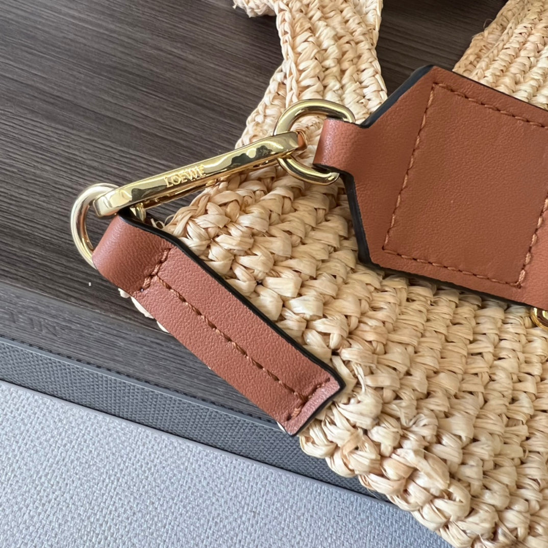Loewe Slit Handbag Beige mix Brown Raffia Cowhide 254128