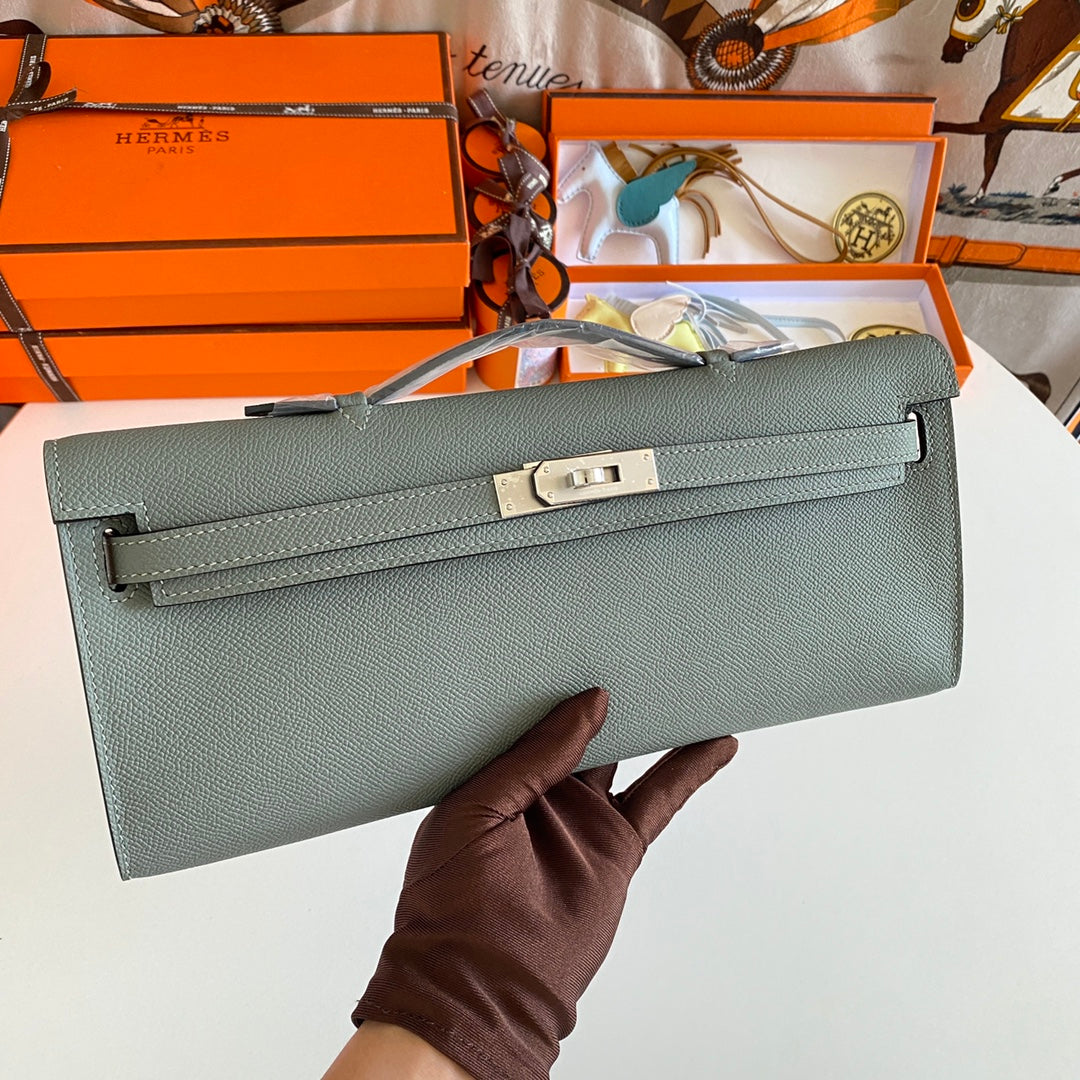 HM Kelly Cut 31 Ash Grey Epsom Leather Silver Hardware 229039