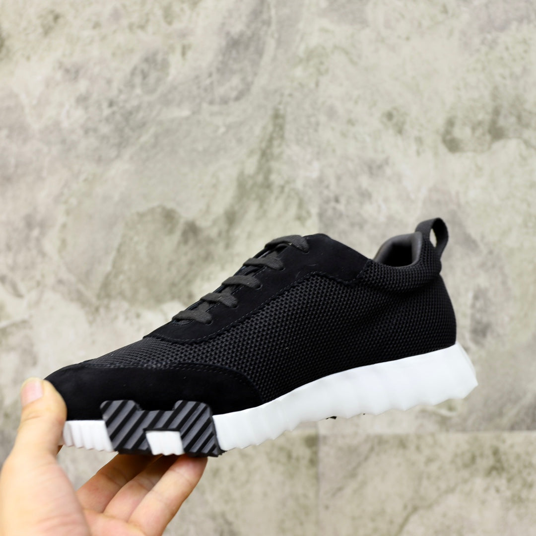HM BOUNCING SNEAKER BLACK BREATHABLE FABRIC