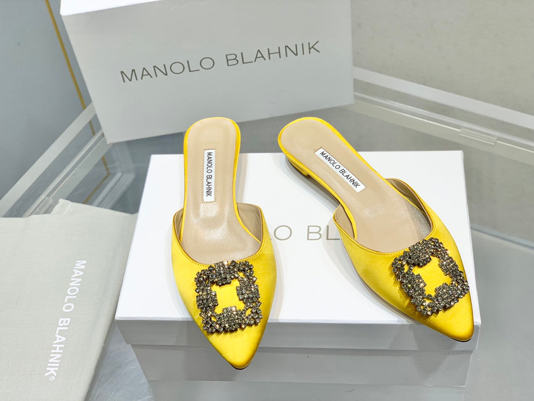 Manolo Buckle Flast Mules Yellow Silk 327516