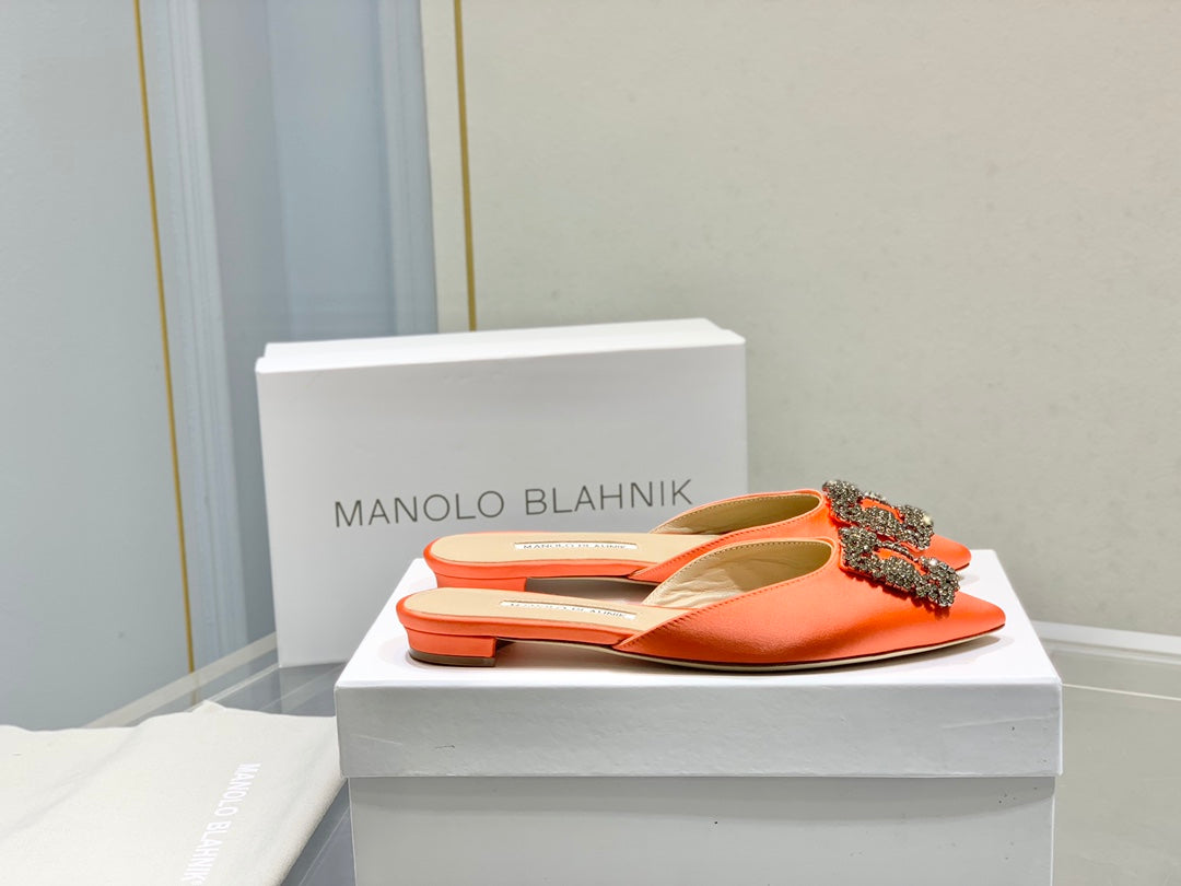 Manolo Buckle Flast Mules Orange Silk 327520