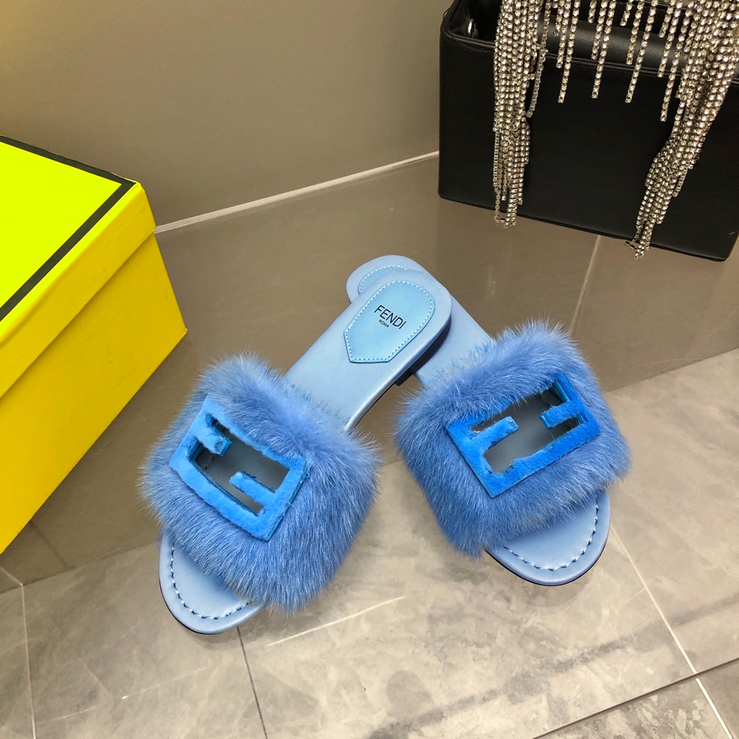 FENDI BAGUETTE MINK SLIDE SLIPPER IN ELECTRIC BLUE FUR