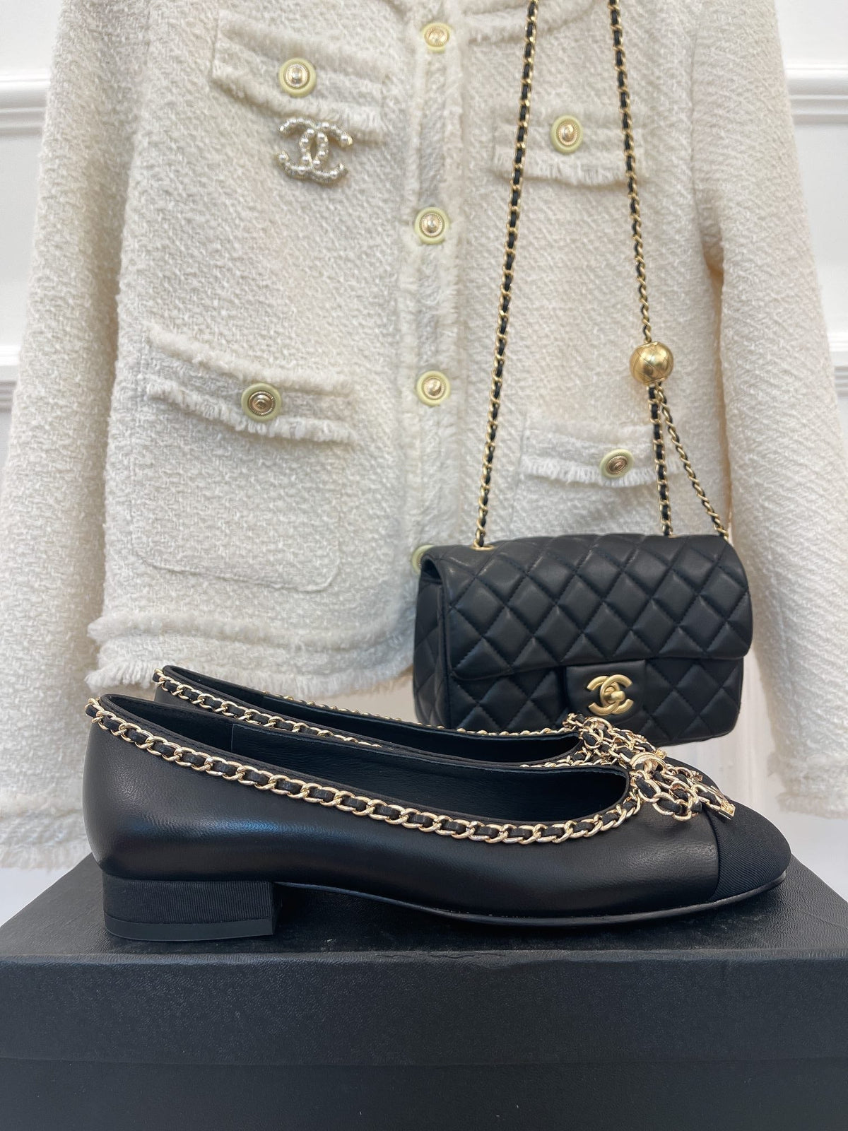 CC Ballet Flats 25mm Black Bow Tie Chain Lambskin