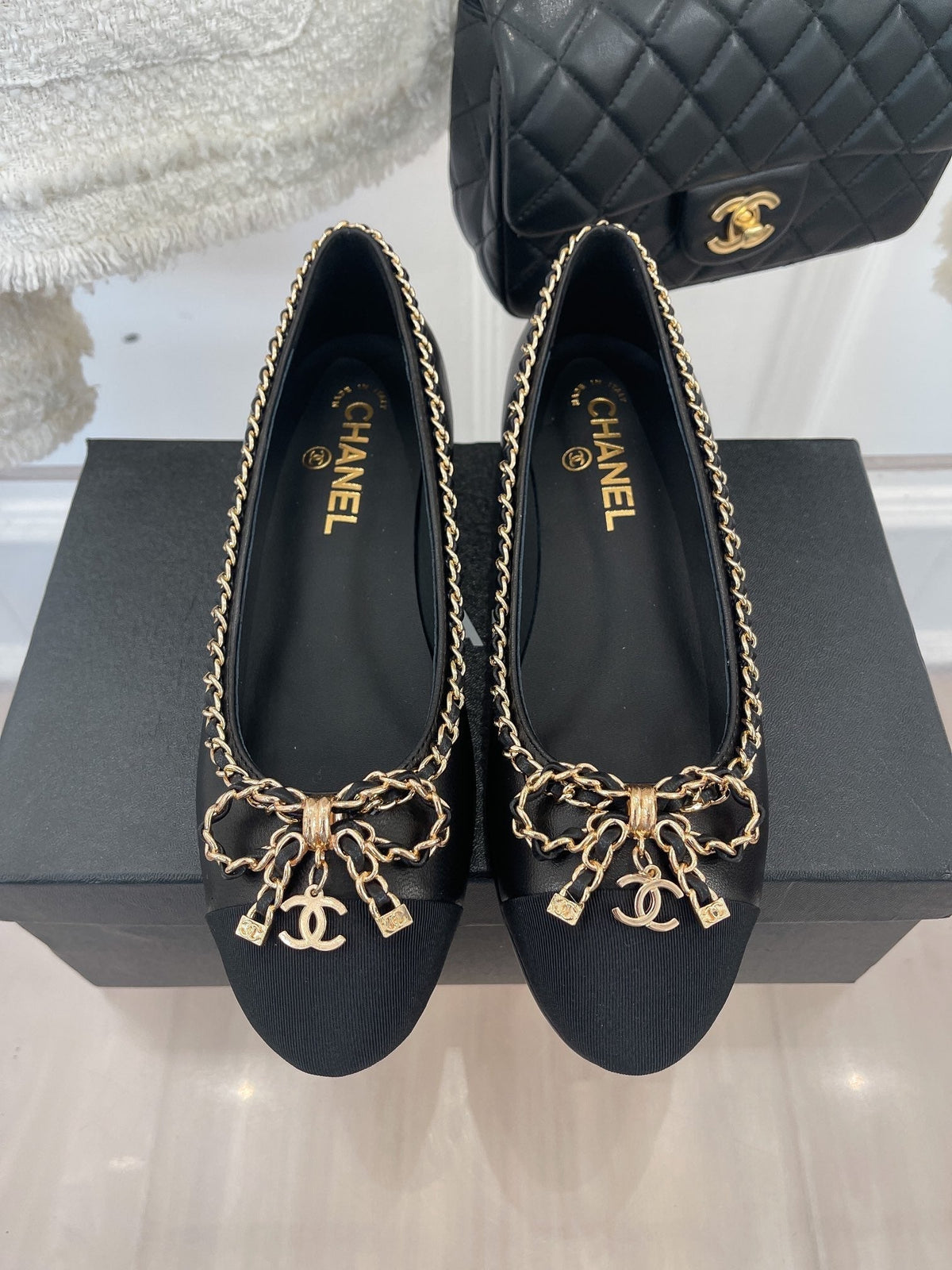 CC Ballet Flats 25mm Black Bow Tie Chain Lambskin