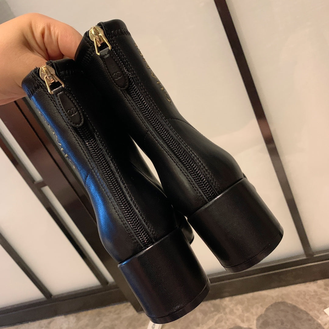CC Short Boots 50mm In Black Lambskin 940078