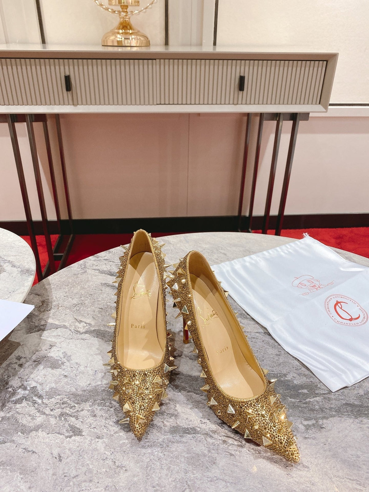 CL Pigalili Potpourri Strass Pumps Glitter Gold