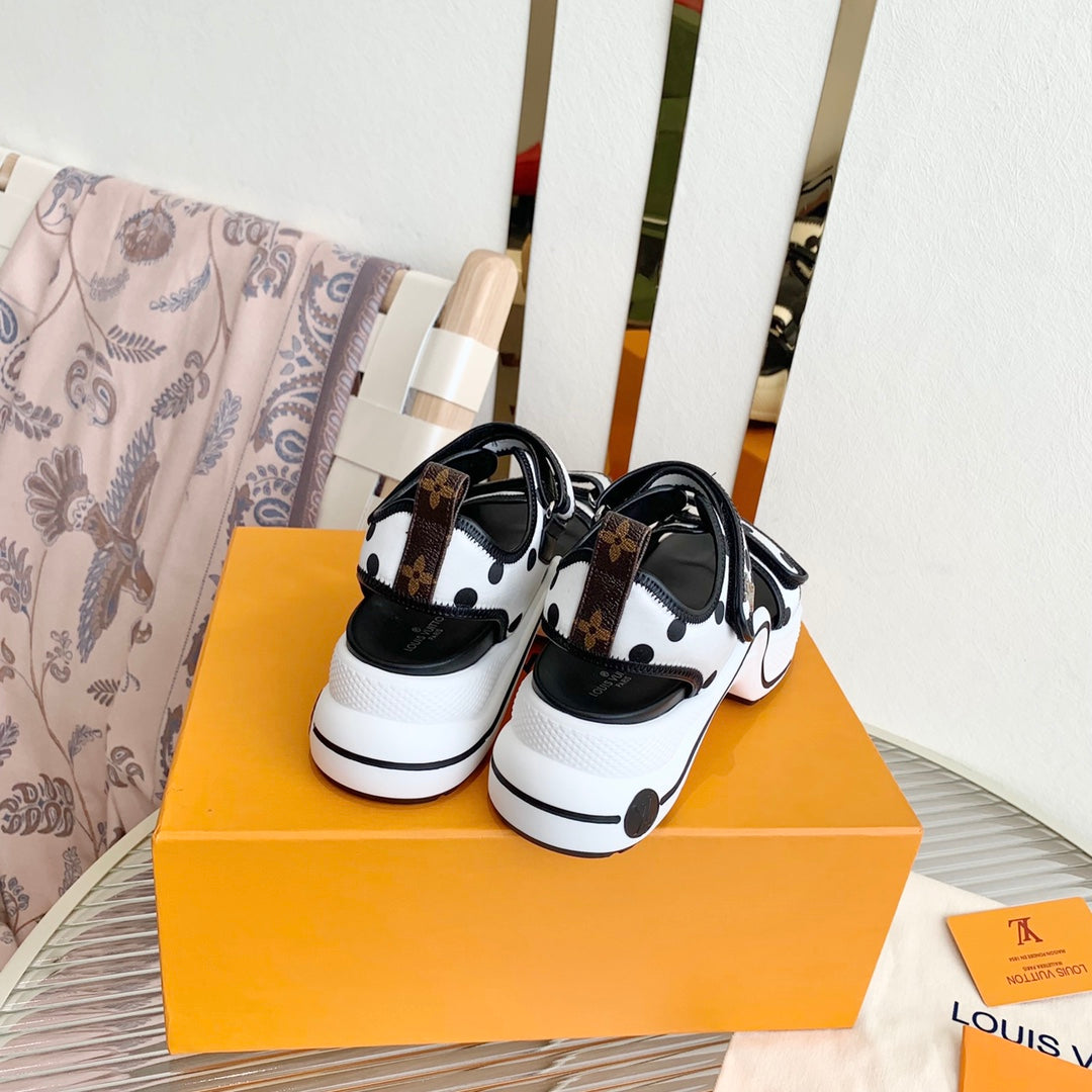 Louis Vuitton 2026 Archlight Flat Sandals 50mm Leather 787621