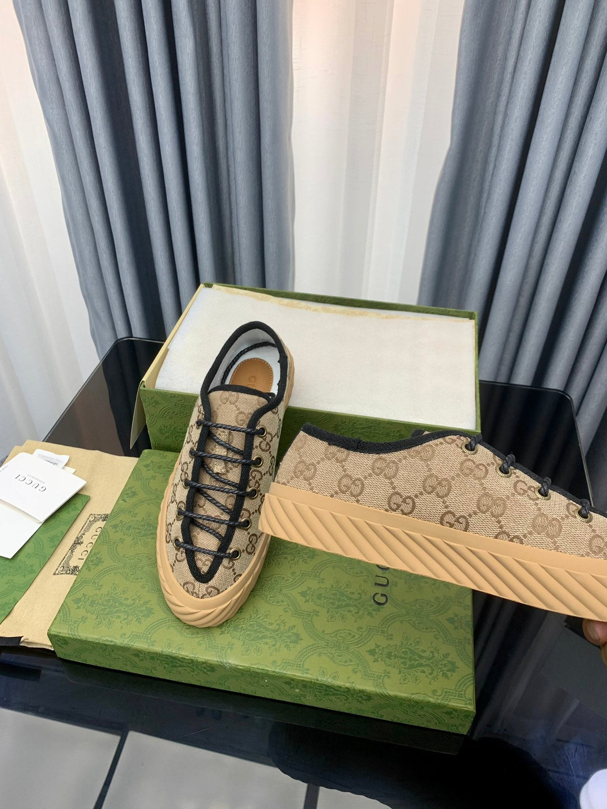 GG UNIQUE SNEAKER THICK-SOLE LIGHT BROWN CANVAS