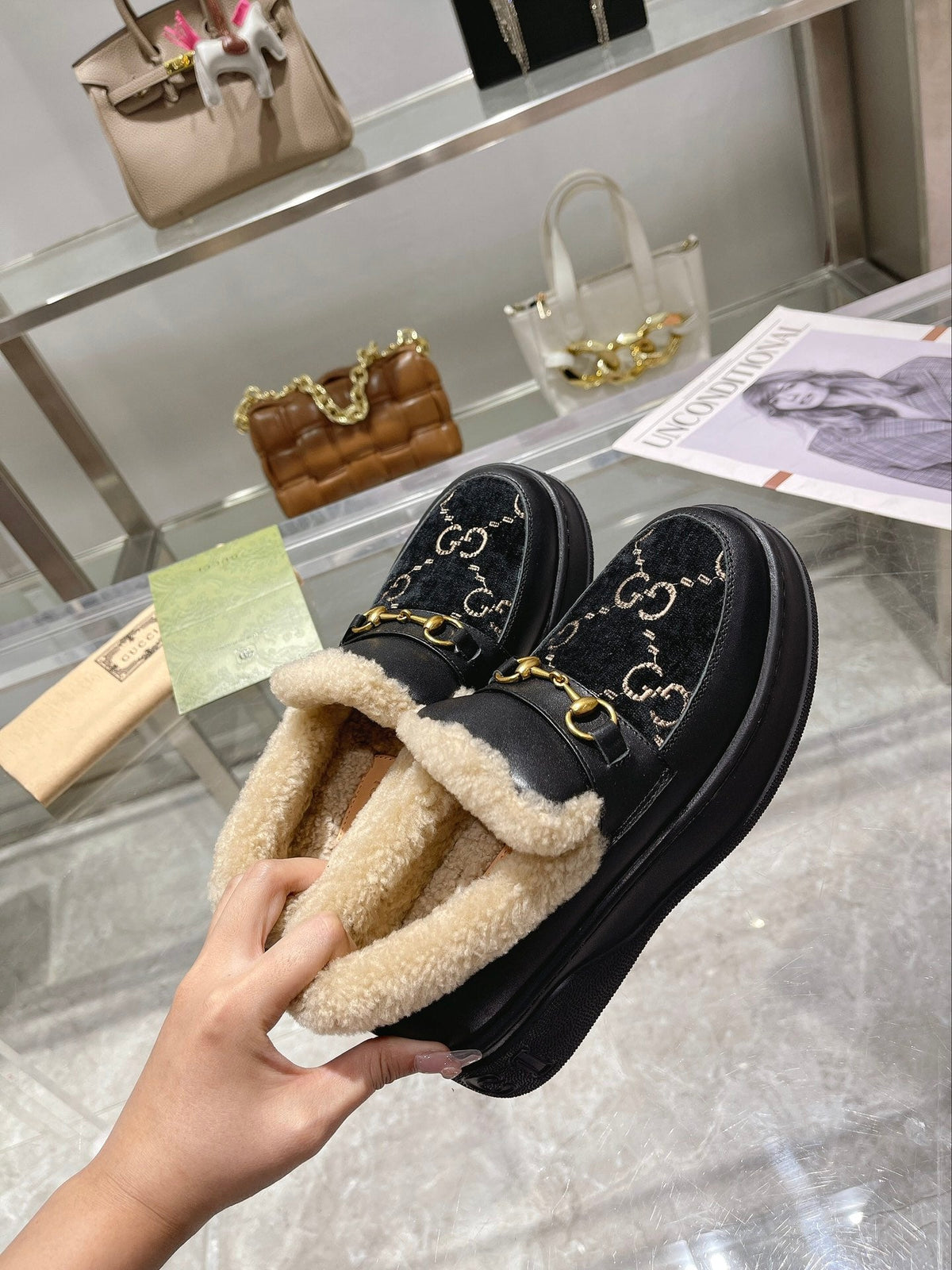 GG Snow Boots Black  Calfskin Suede Wool 576251