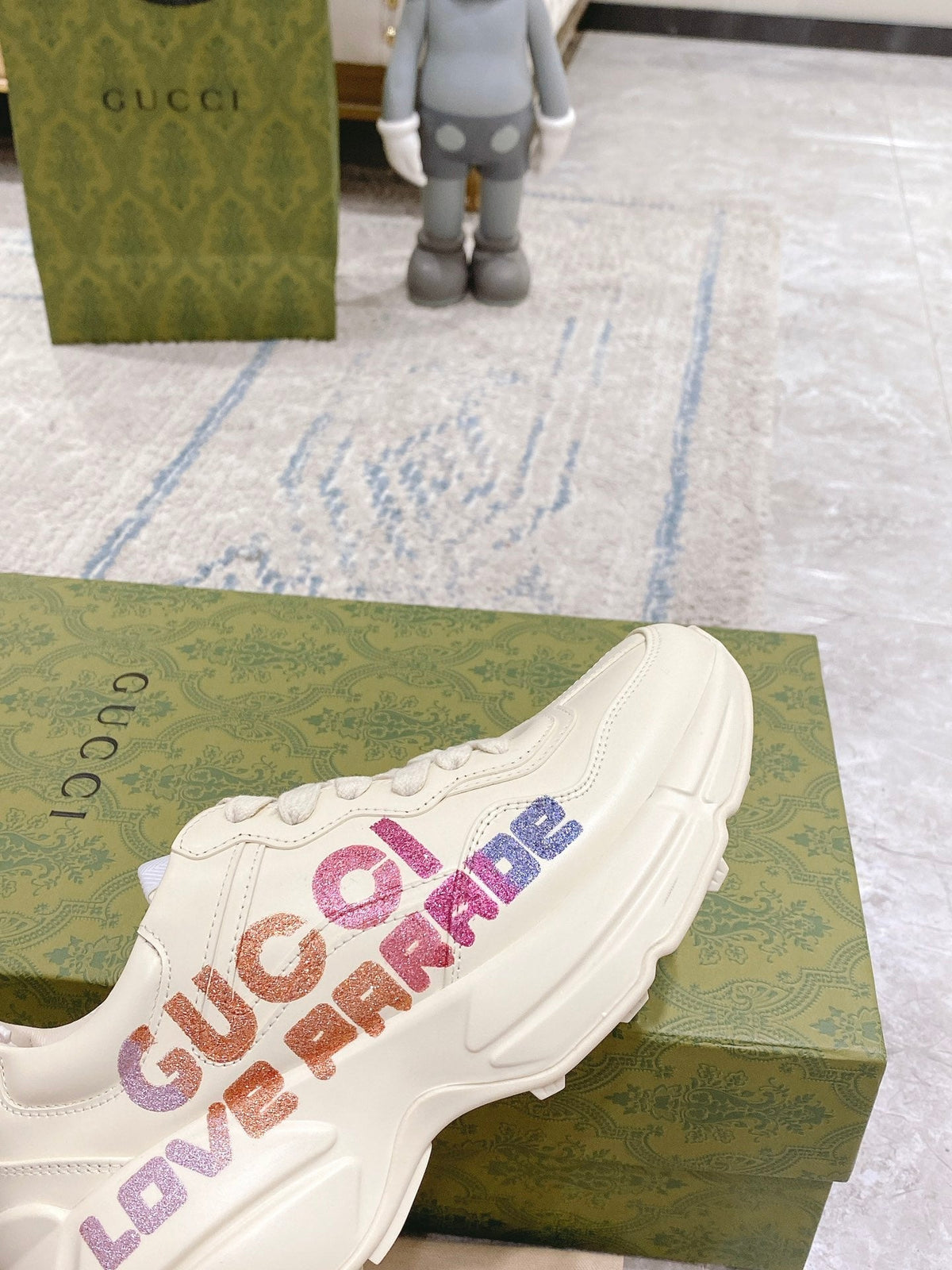Gucci 2026 Rhyton Sneakers Ivory Cowhide With Love Parade Motif 988668