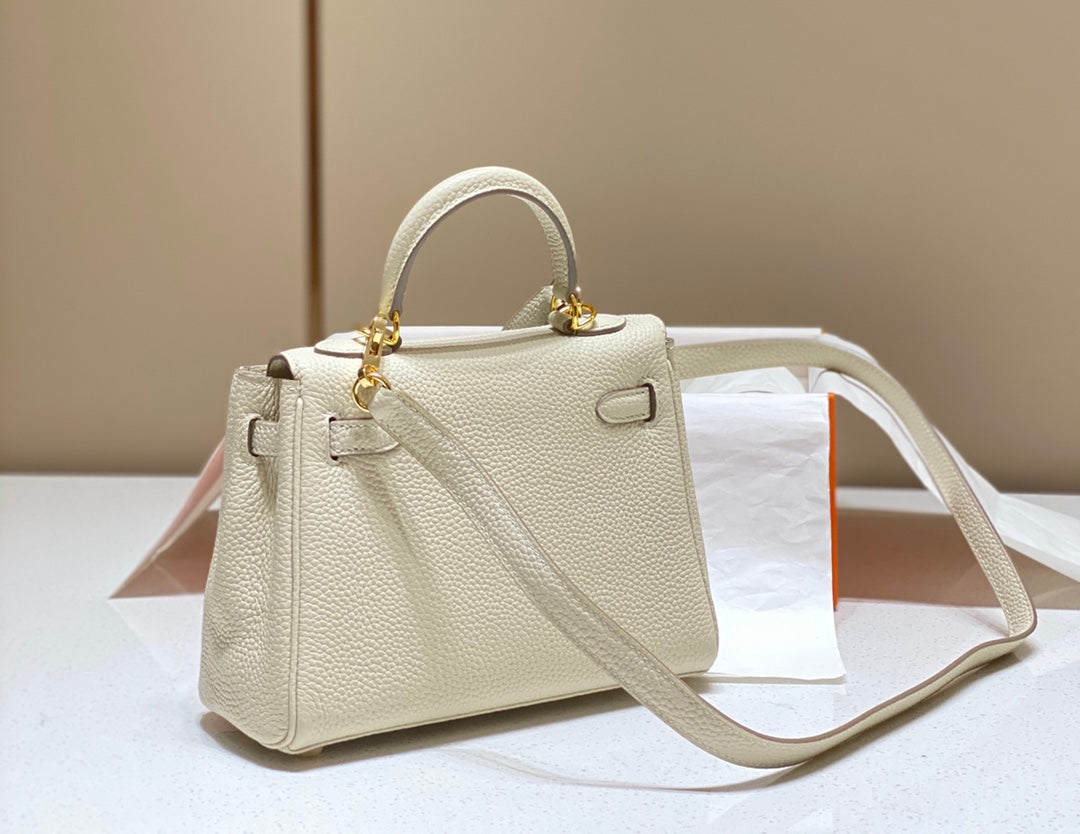 HM Mini Kelly 20cm Cream Togo Leather Gold Hardware