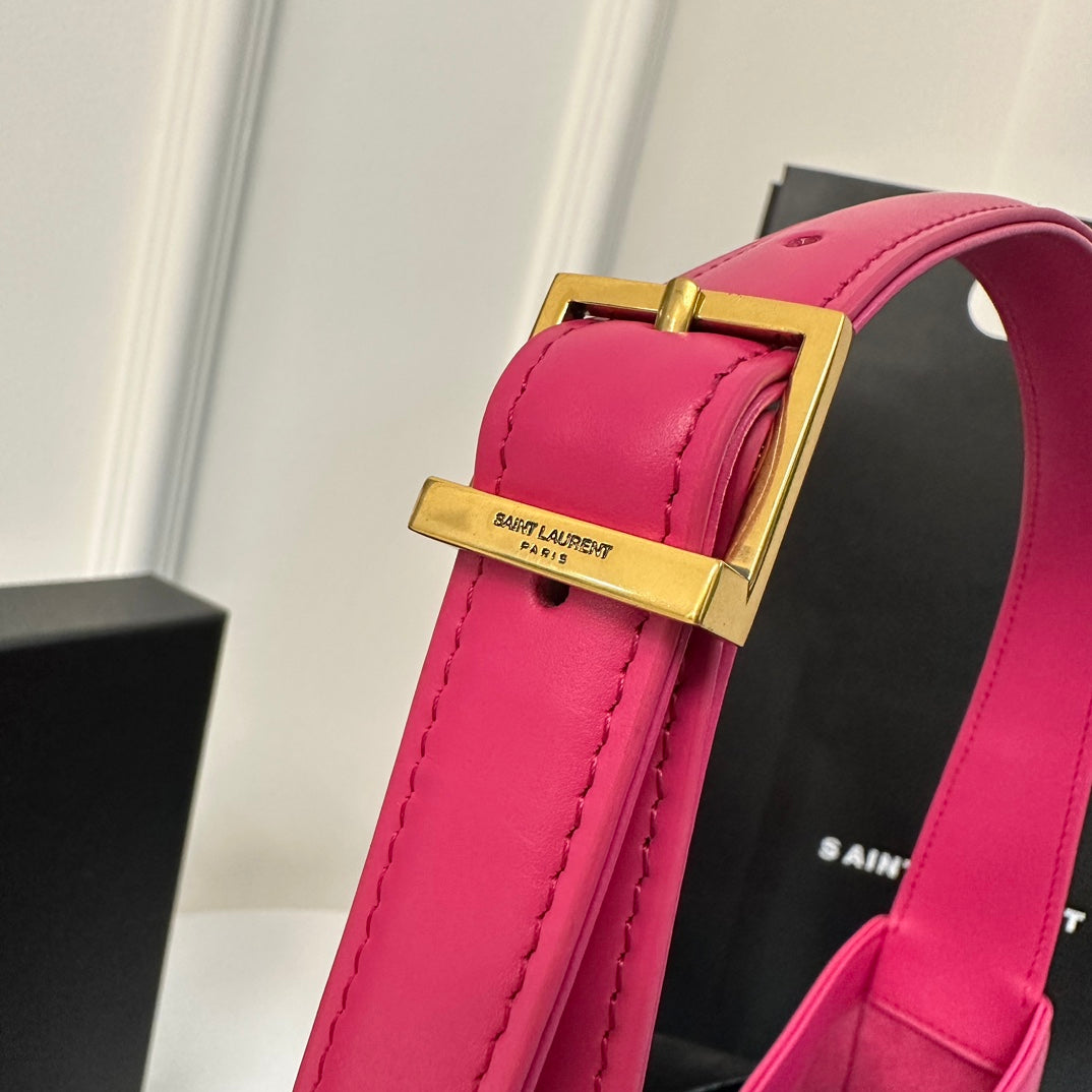 Le 5 a 7 24 Pink Lambskin Ghw