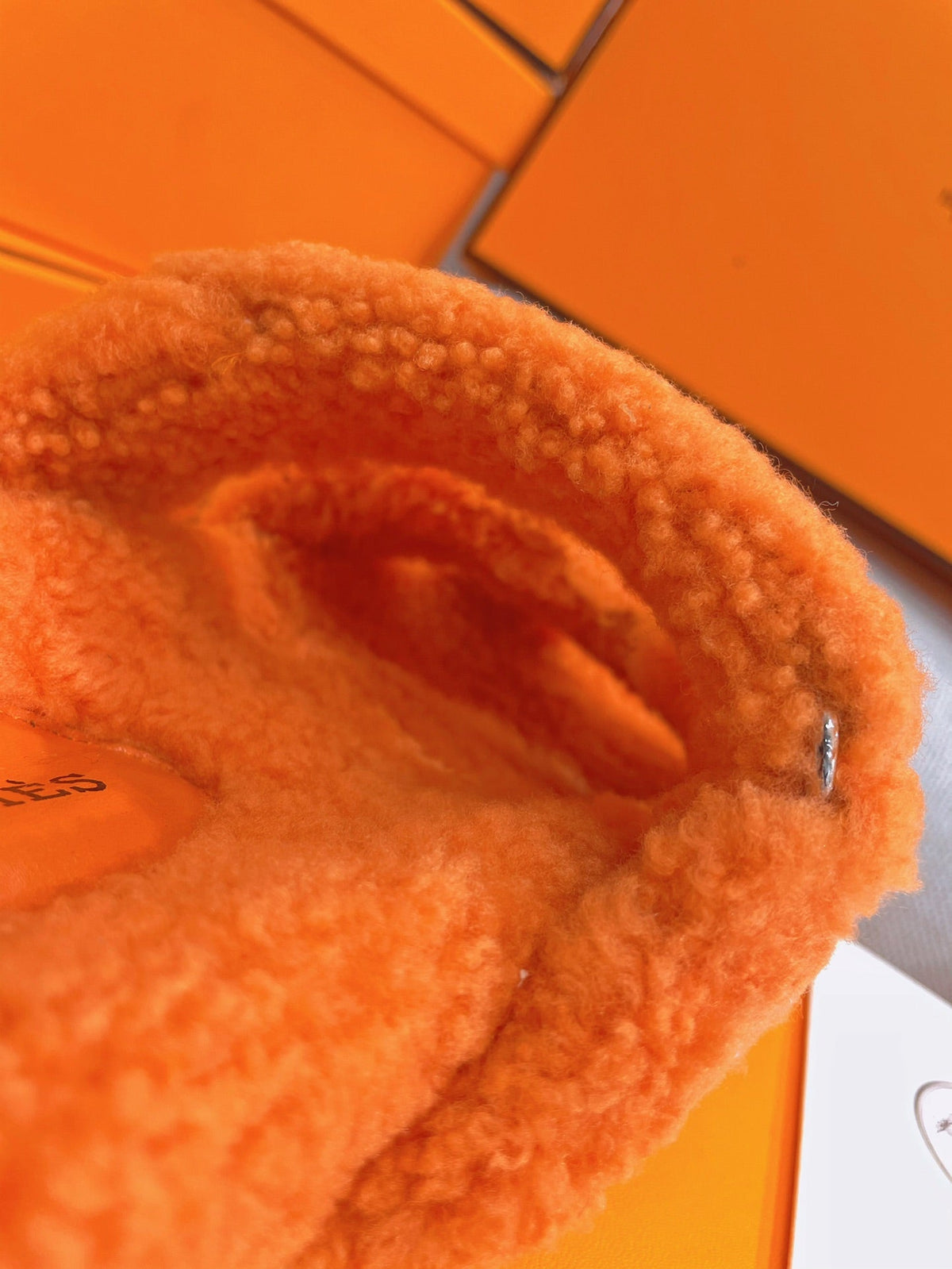 chypre sandal orange lamb wool