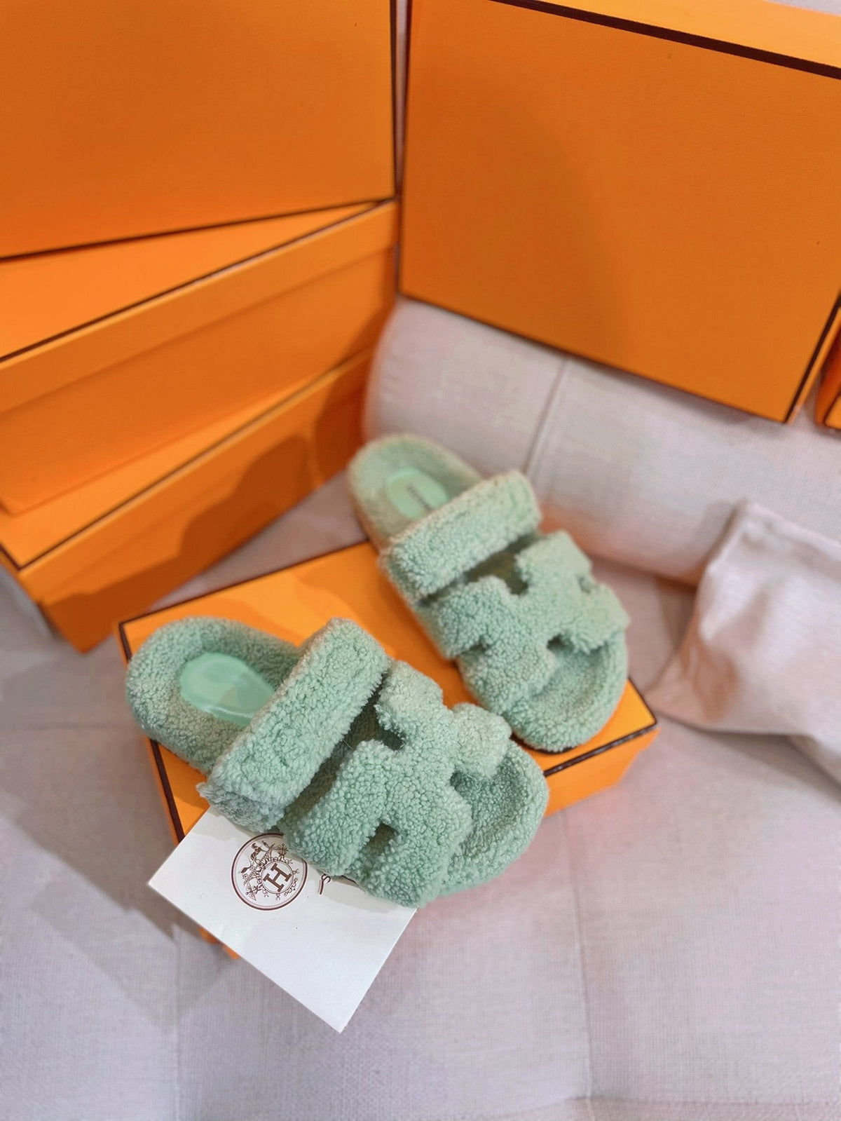 chypre sandal turquoise lamb wool