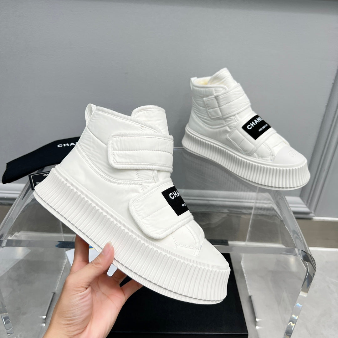 CC High Top Sneaker Thick-Soled White Rain Velvet Fabric