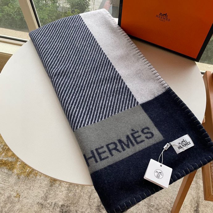 HM Riviera Blanket Blue White Wool Cashmere