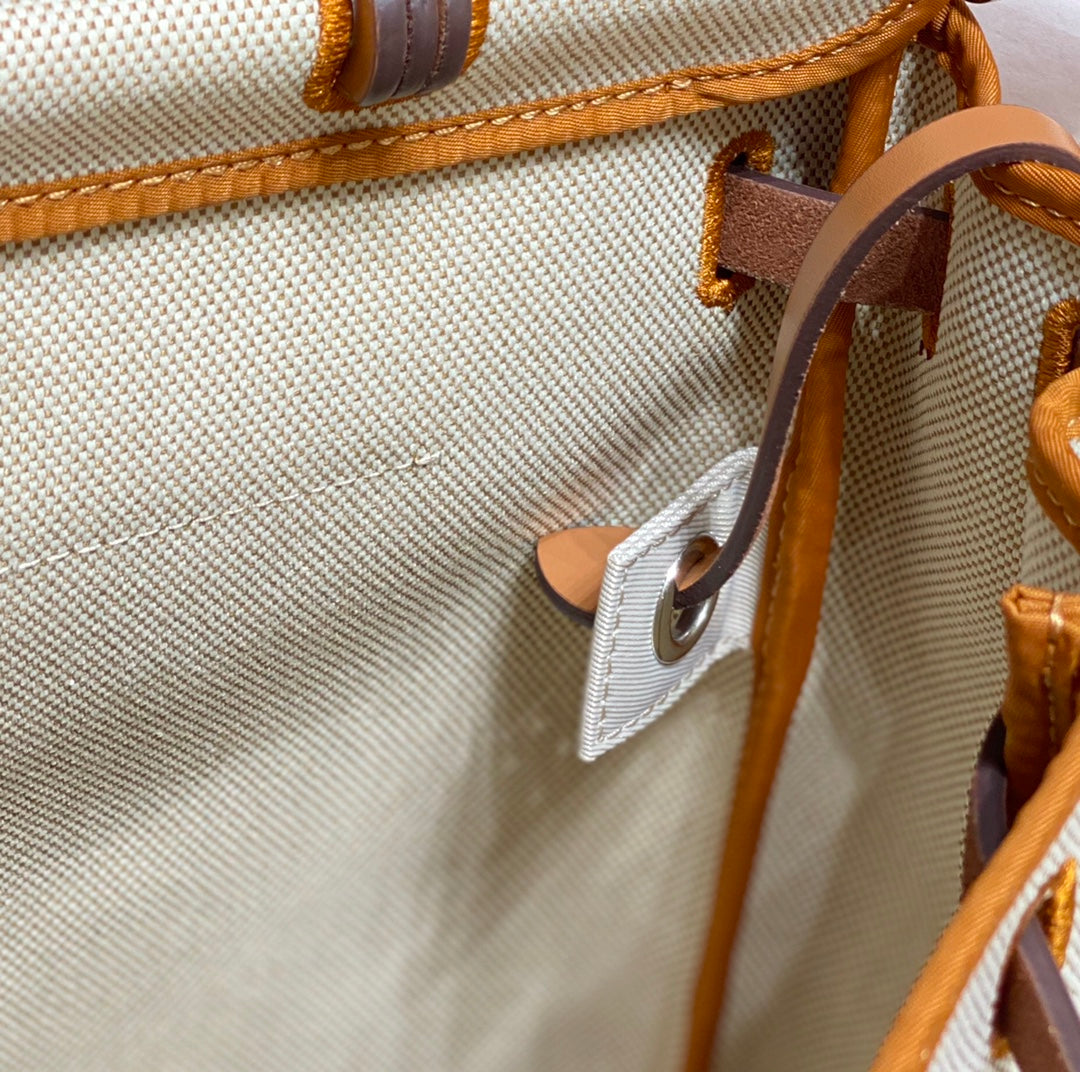 HM Pegase Pop Herbag Zip 31 White Brown Canvas Black Cowhide Leather