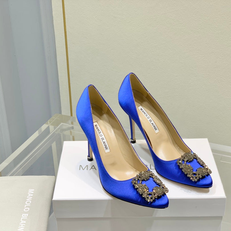 Manolo Diamond Buckle Pumps 10cm Navy Blue Silk 574252