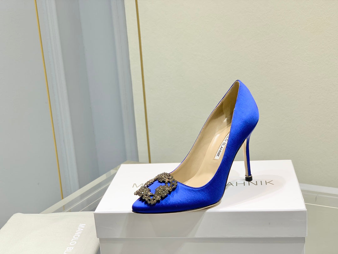 Manolo Diamond Buckle Pumps 10cm Navy Blue Silk 574252