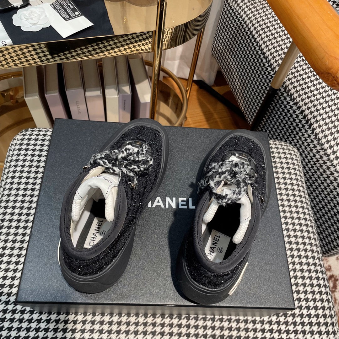 CC Sneaker In Black Tweed Fabric 144805