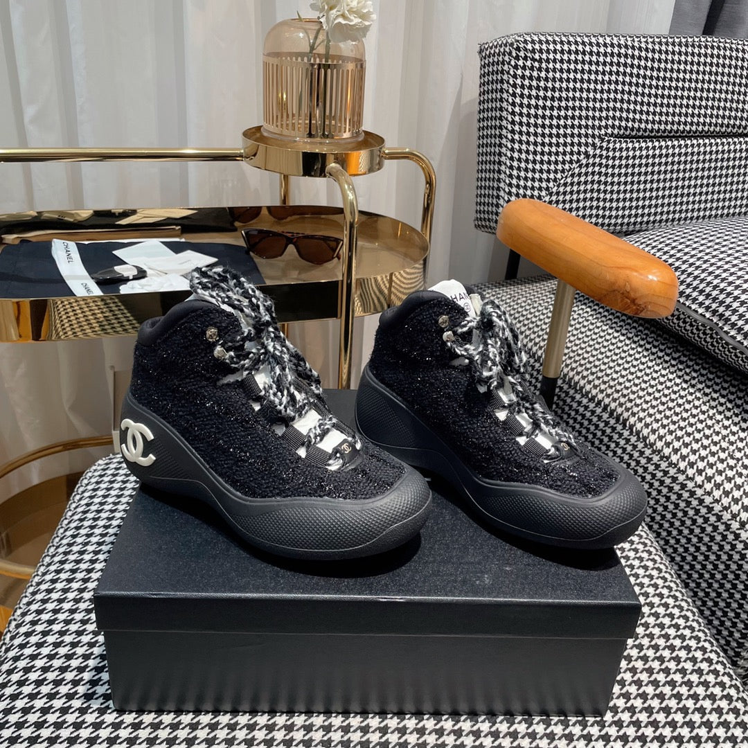 CC Sneaker In Black Tweed Fabric 144805