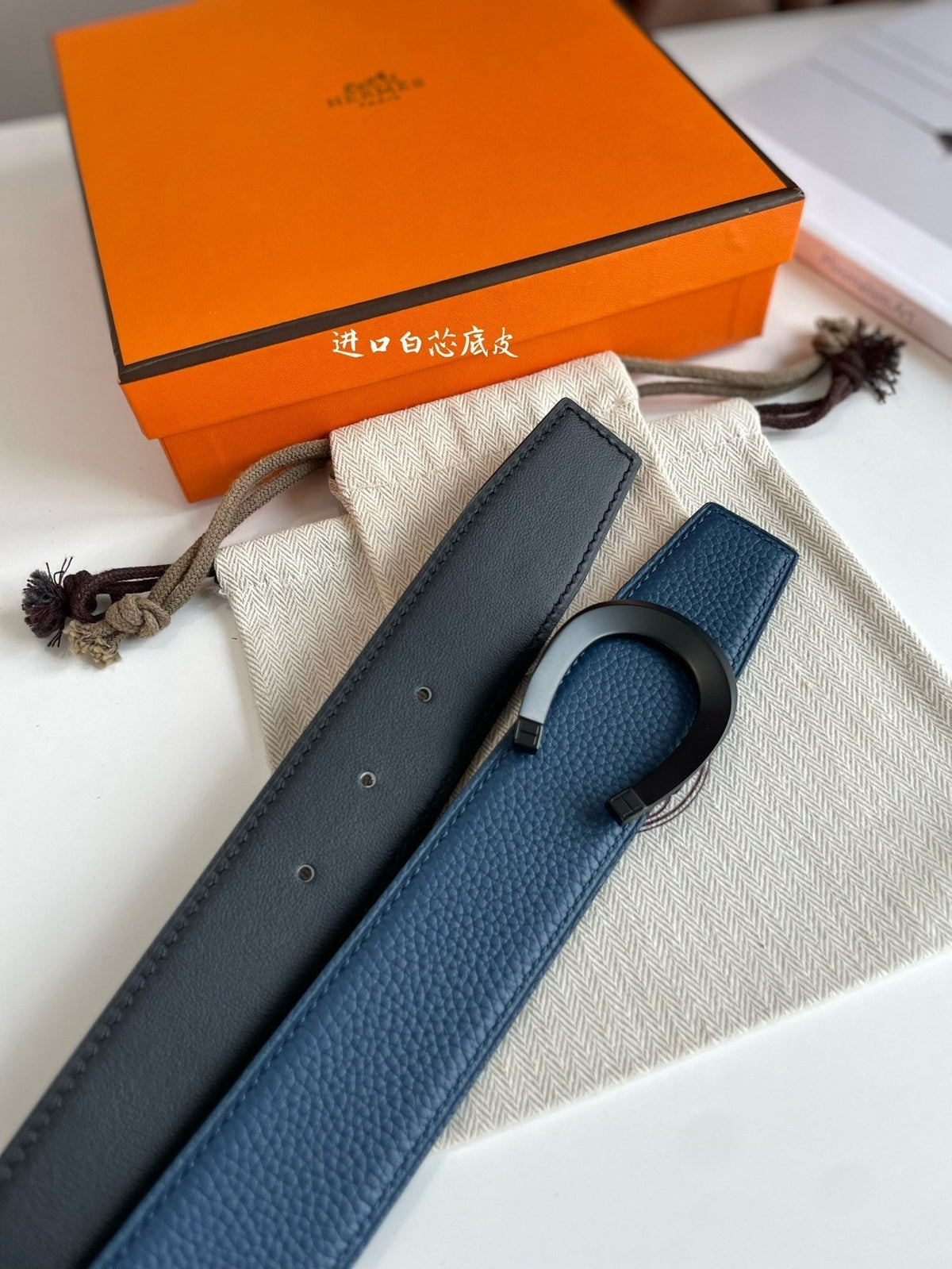 LUCK BELT BUCKLE & REVERSIBLE NAVY BLUE LEATHER STRAP 38MM BLACK HARDWARE