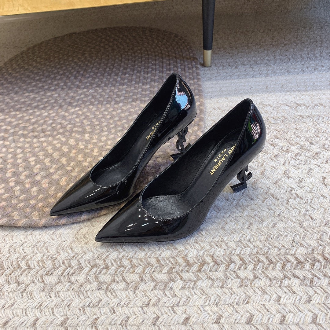 OPYUM BLACK HEEL PUMPS IN BLACK GLOSSY CALFSKIN